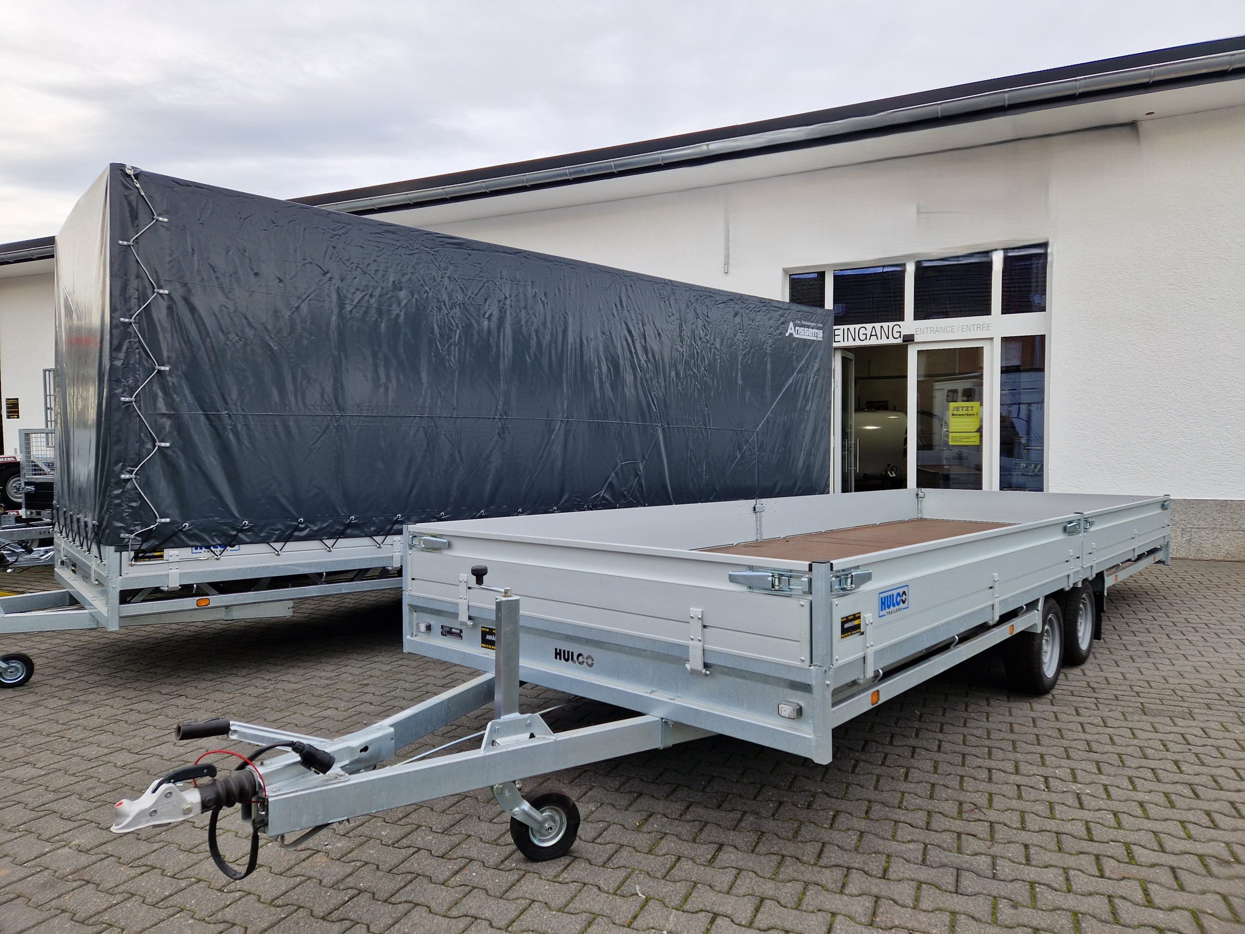 MEDAX – 2 3000 611x203x210cm Hochplane 12″ niedrig Fahrwerk 3000kg