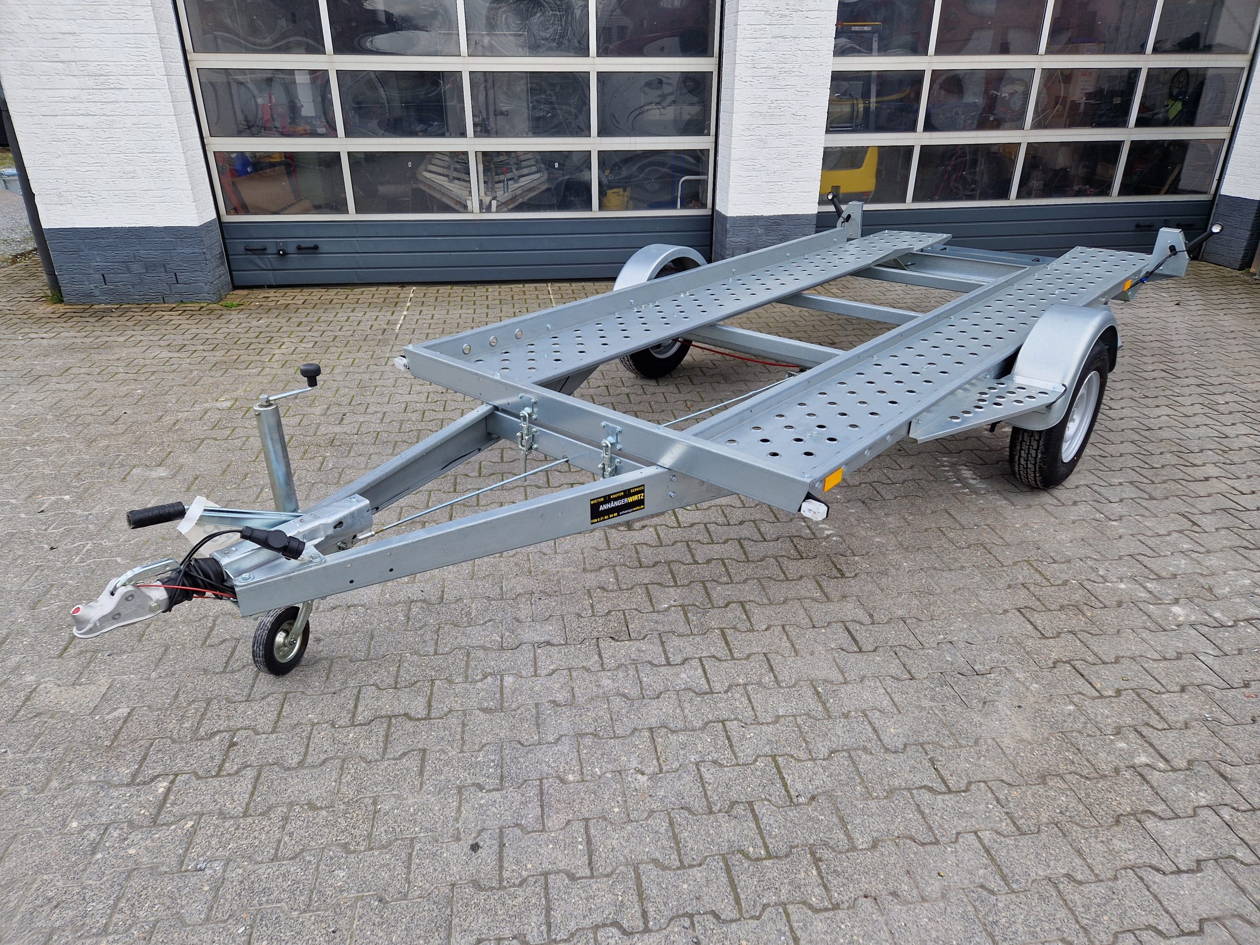 Kleinfahrzeug Transporter easyload Daytona 1800 362x180cm 1800kg Modell 2025