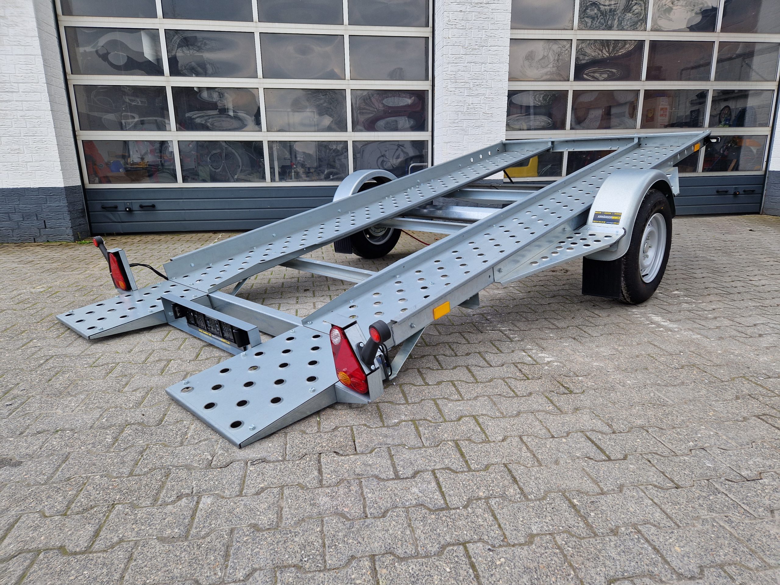 Kleinfahrzeug Transporter easyload Daytona 1800 362x180cm 1800kg Modell 2025