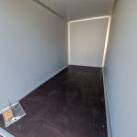 Saris Koffer GO 306 154 180 2700 2 306x154x180cm GFK weiß Auffahrklappe (M) 2700kg Modell 2025