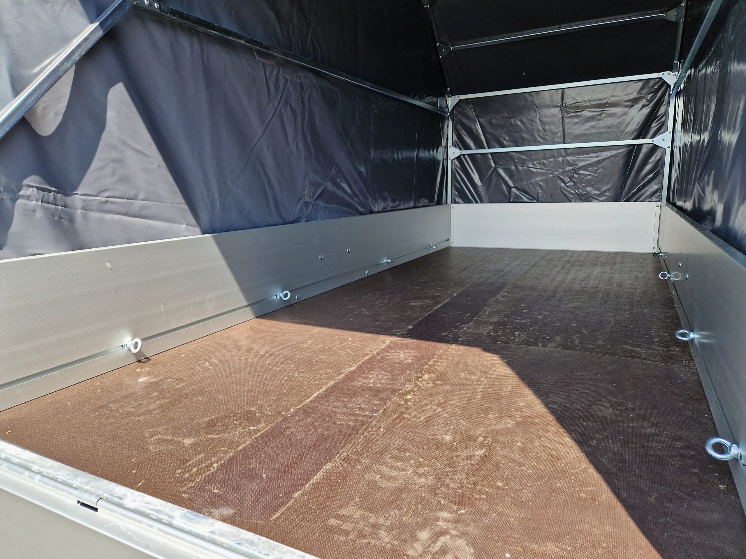 MARTZ PKW Anhänger Premium+ Trailstar 295x150x35cm 170cm Hochplane (M) 1500kg Frühling Aktion