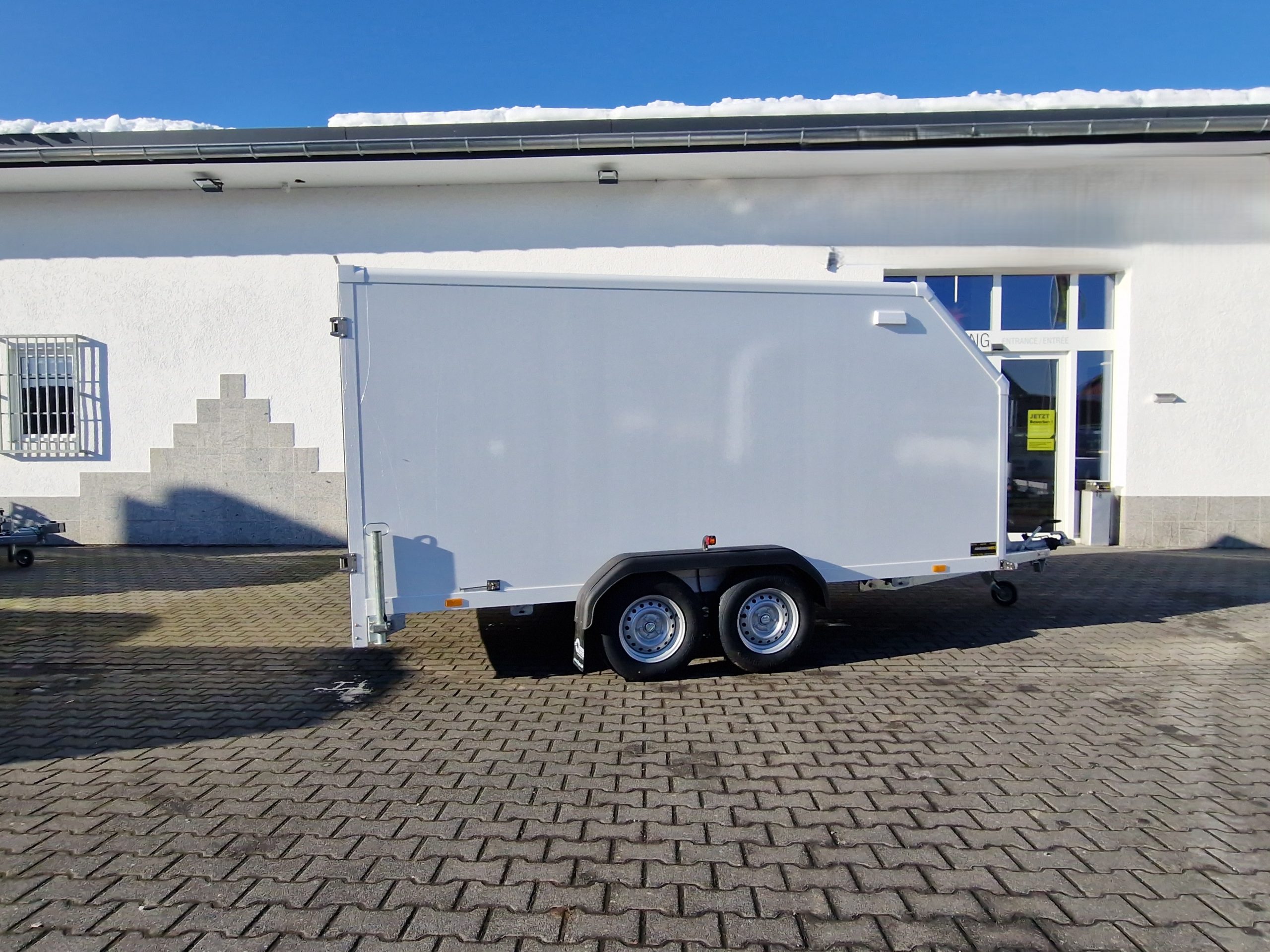 Kargo FS2740/180HTL 405x200x180cm GFK aero Zurrsystem LED Tieflader 100km/H (XL) 2700kg