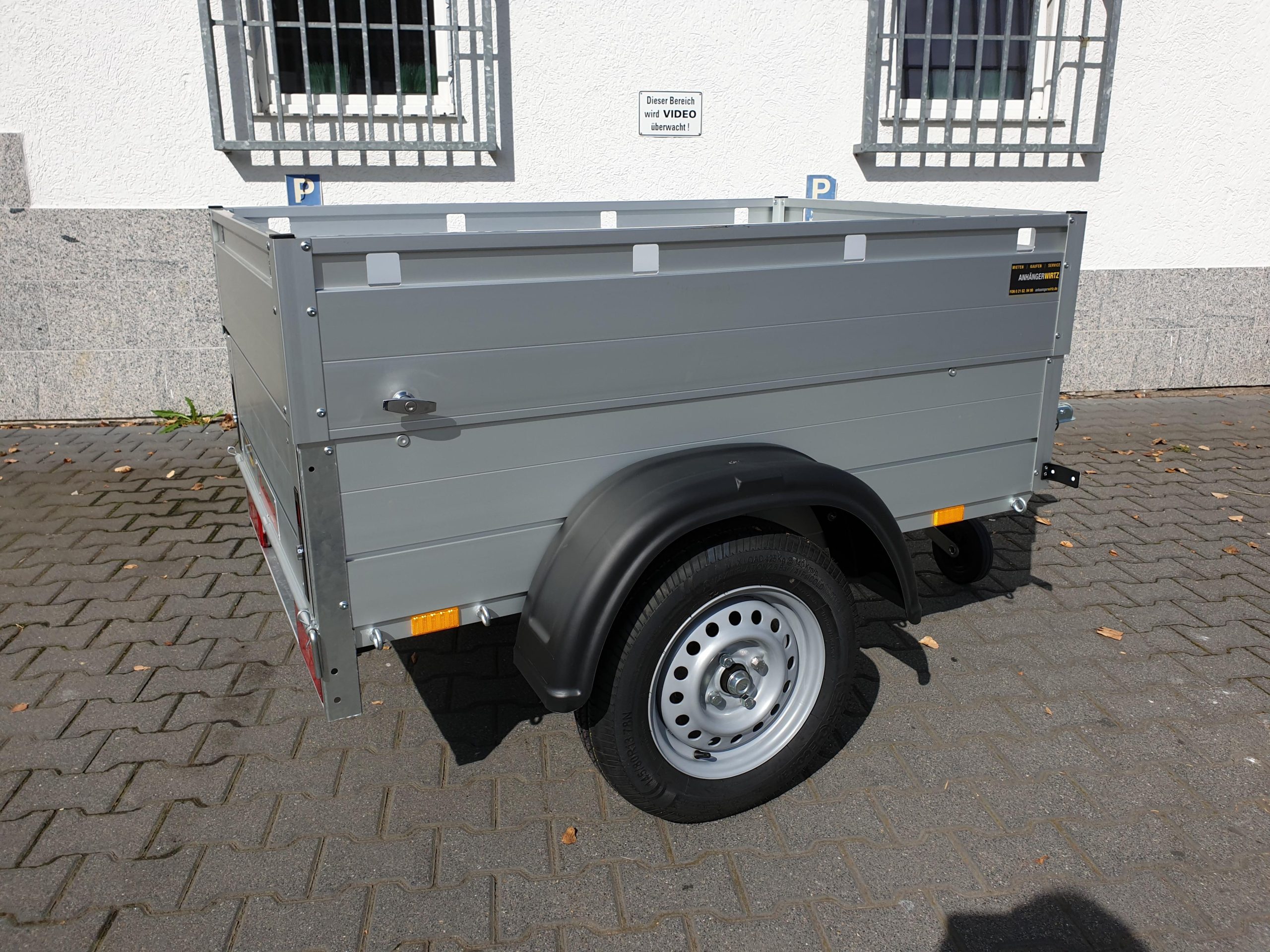 ALUBOXX Deckelanhänger GT 500 HT 151x101x48cm (XXS) 500kg Frühling Aktion direkt