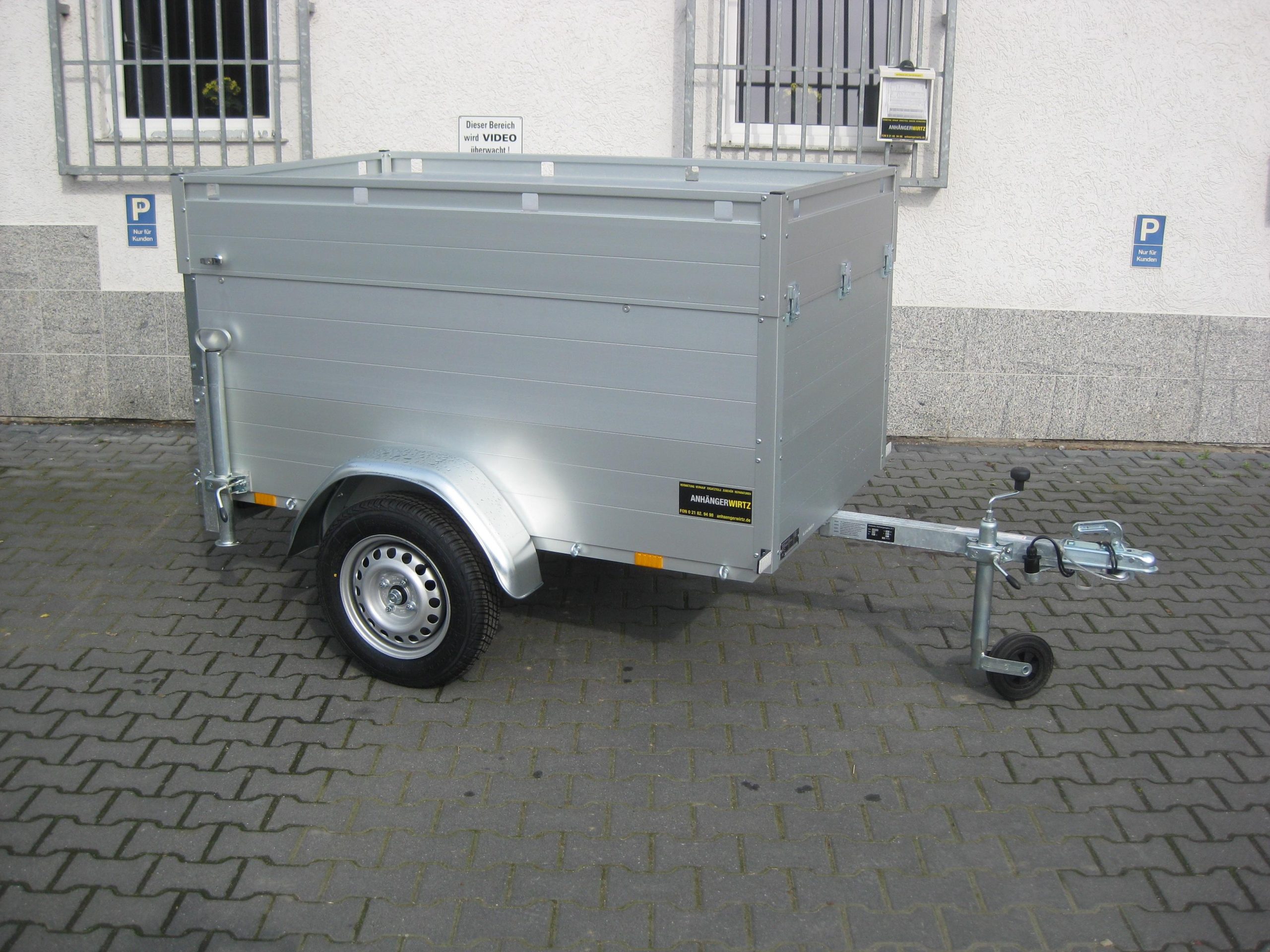 ALUBOXX Deckelanhänger GT 500 VT1 181x101x83cm (XXS) 500kg Best Deal Aktion