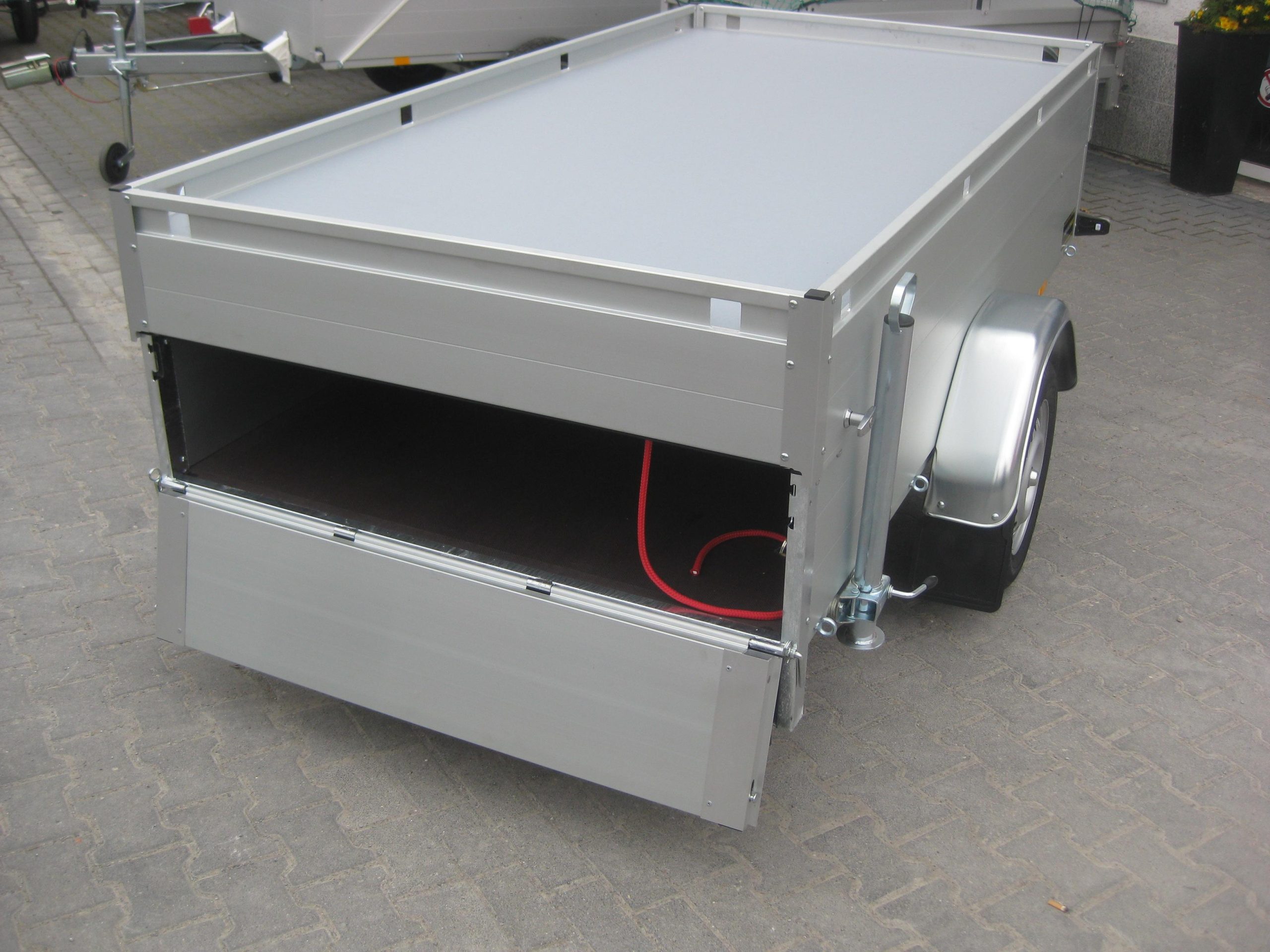 ALUBOXX Deckelanhänger GT 750 HT 251x126x48cm (S) 750kg