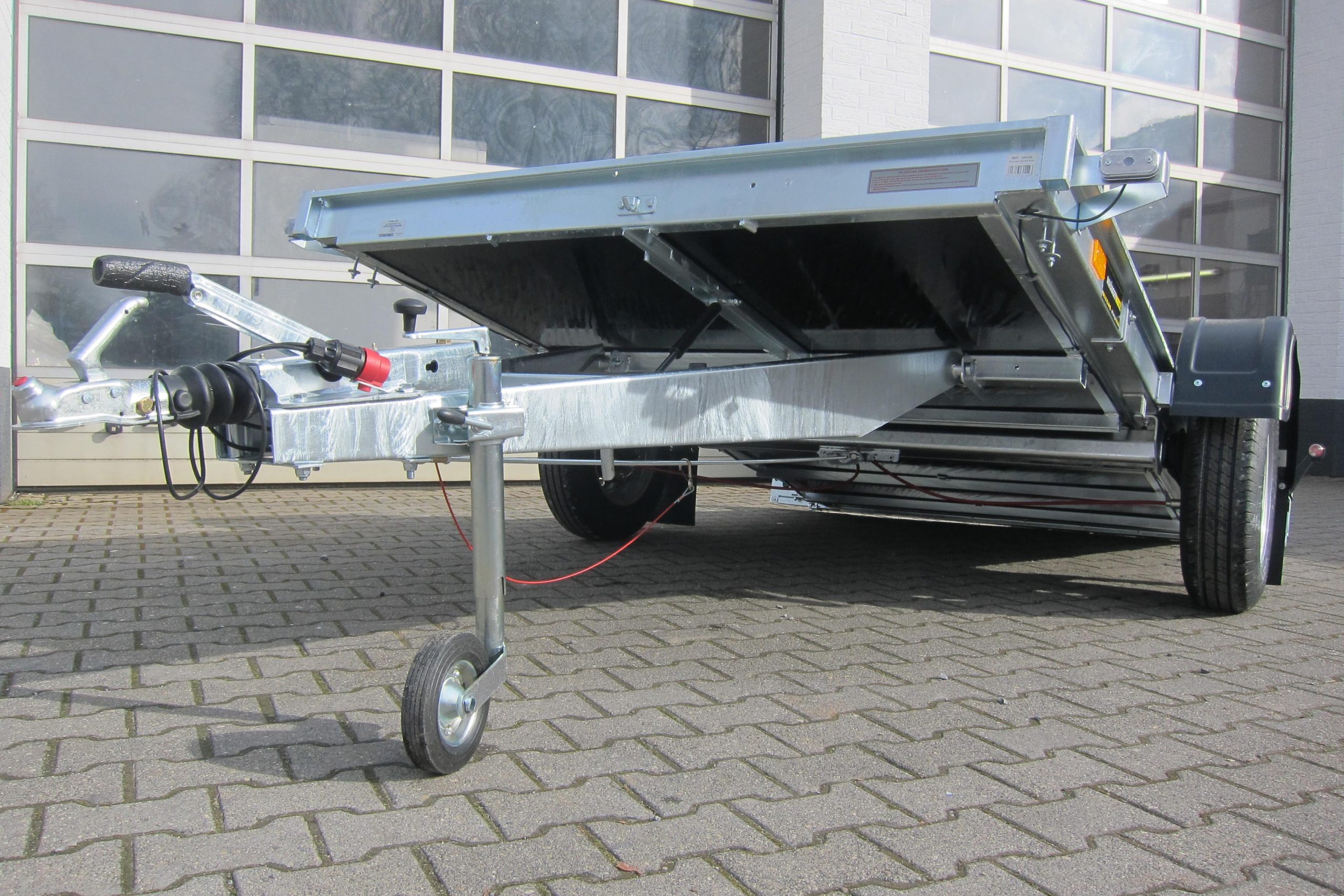 Kleinfahrzeug Transporter Multi easyload UNI N13 – 305 305x166x10cm (M) 1300kg online Aktion
