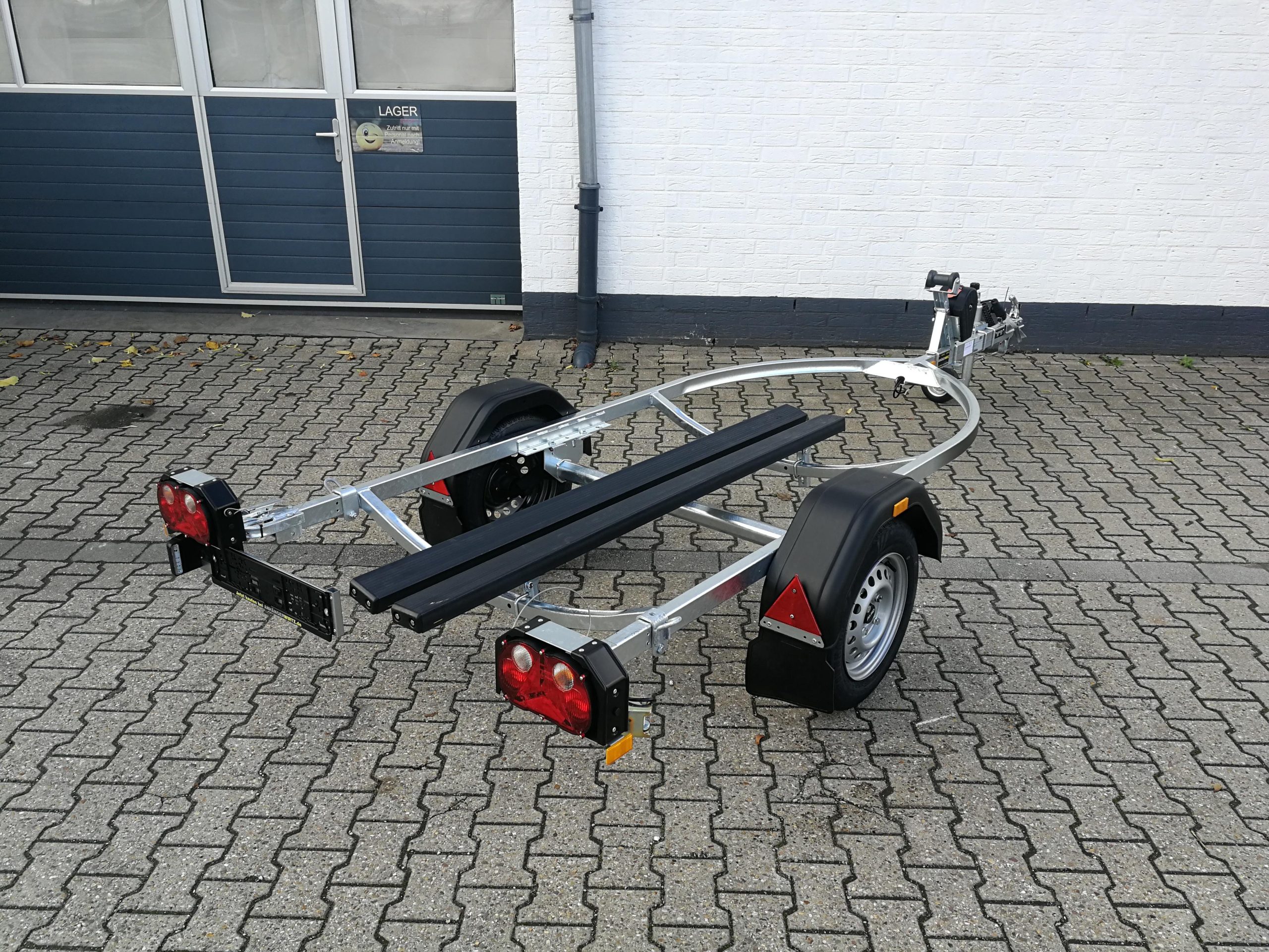Brenderup Boot Jetski Trailer 8815UB PWC10750UBRX Langauflagen Seilwinde ( Gurtband) 750kg 311367
