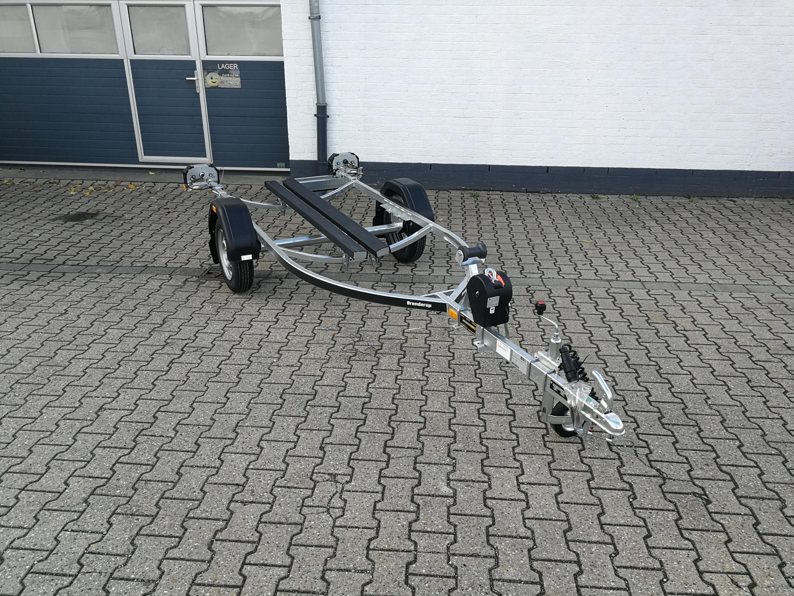 Brenderup Boot Jetski Trailer 8815UB PWC10750UBRX Langauflagen Seilwinde ( Gurtband) 750kg 311367
