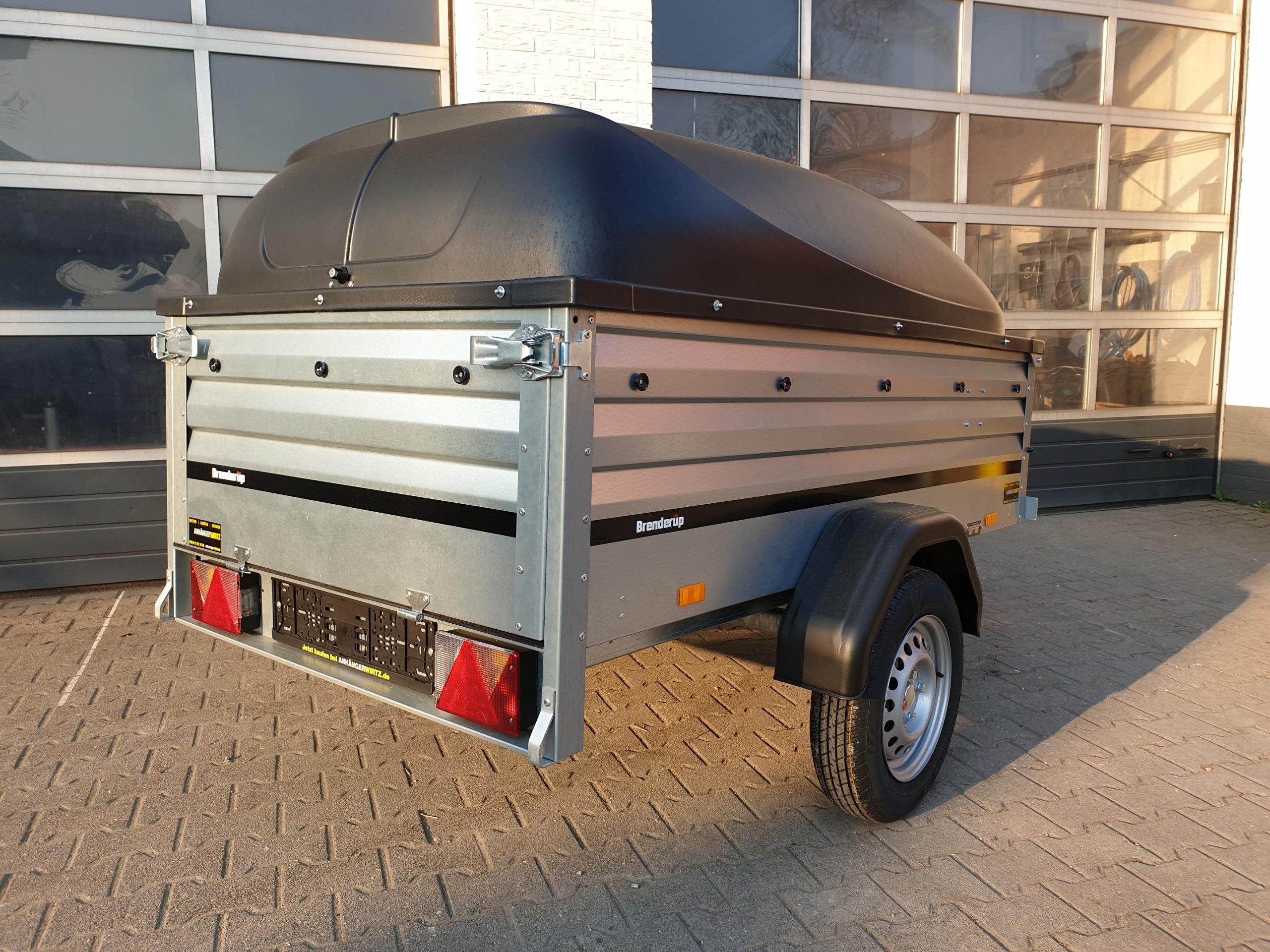 Deckelanhänger Brenderup 1205 SXLUB 750 203x116x55cm mit ABS Deckel schwarz 750kg online Aktion