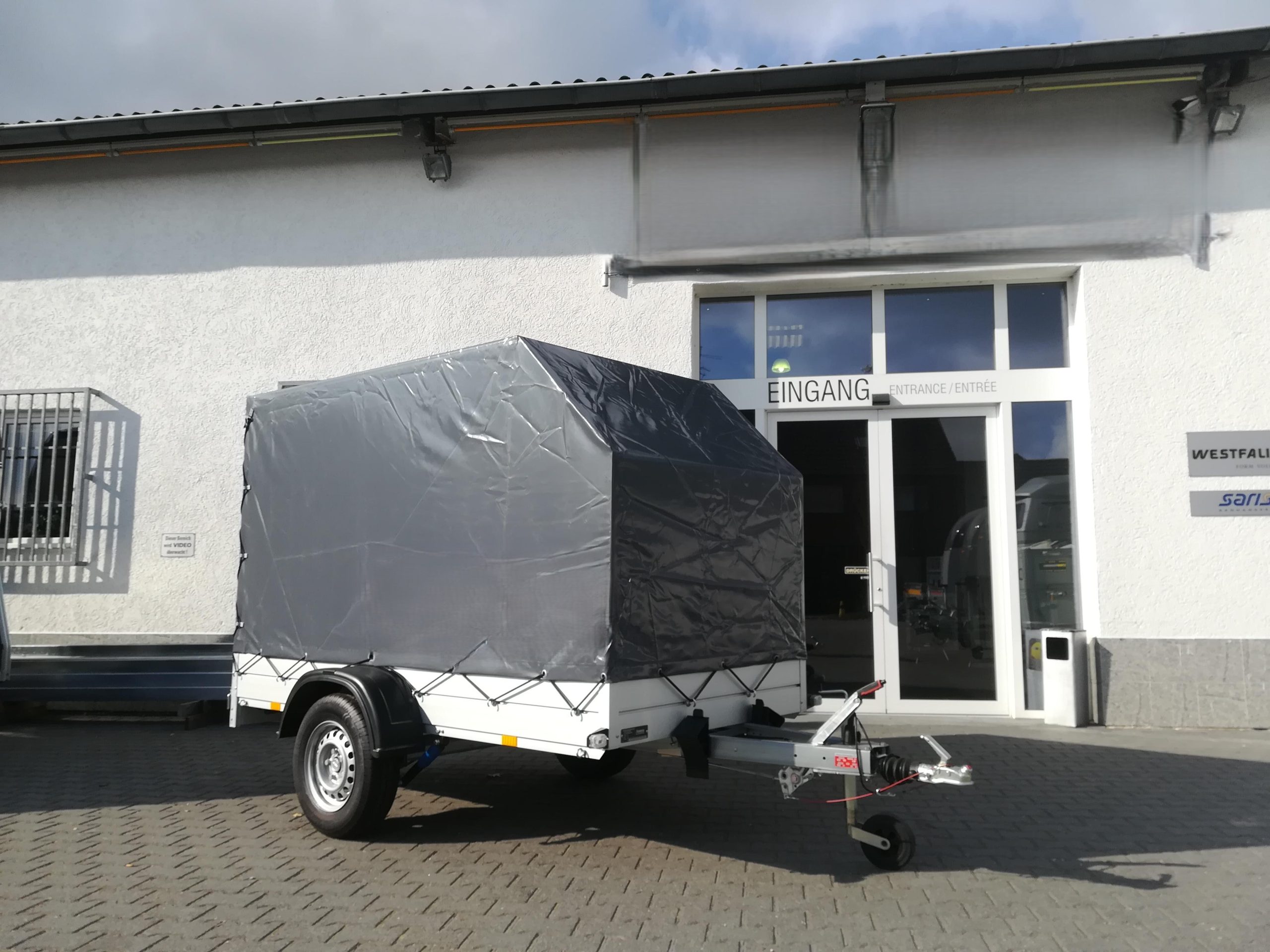 Aluliner Planen Anhänger GTB 1200 251x126x150cm +Hochplane grau schräg (S) 1200kg