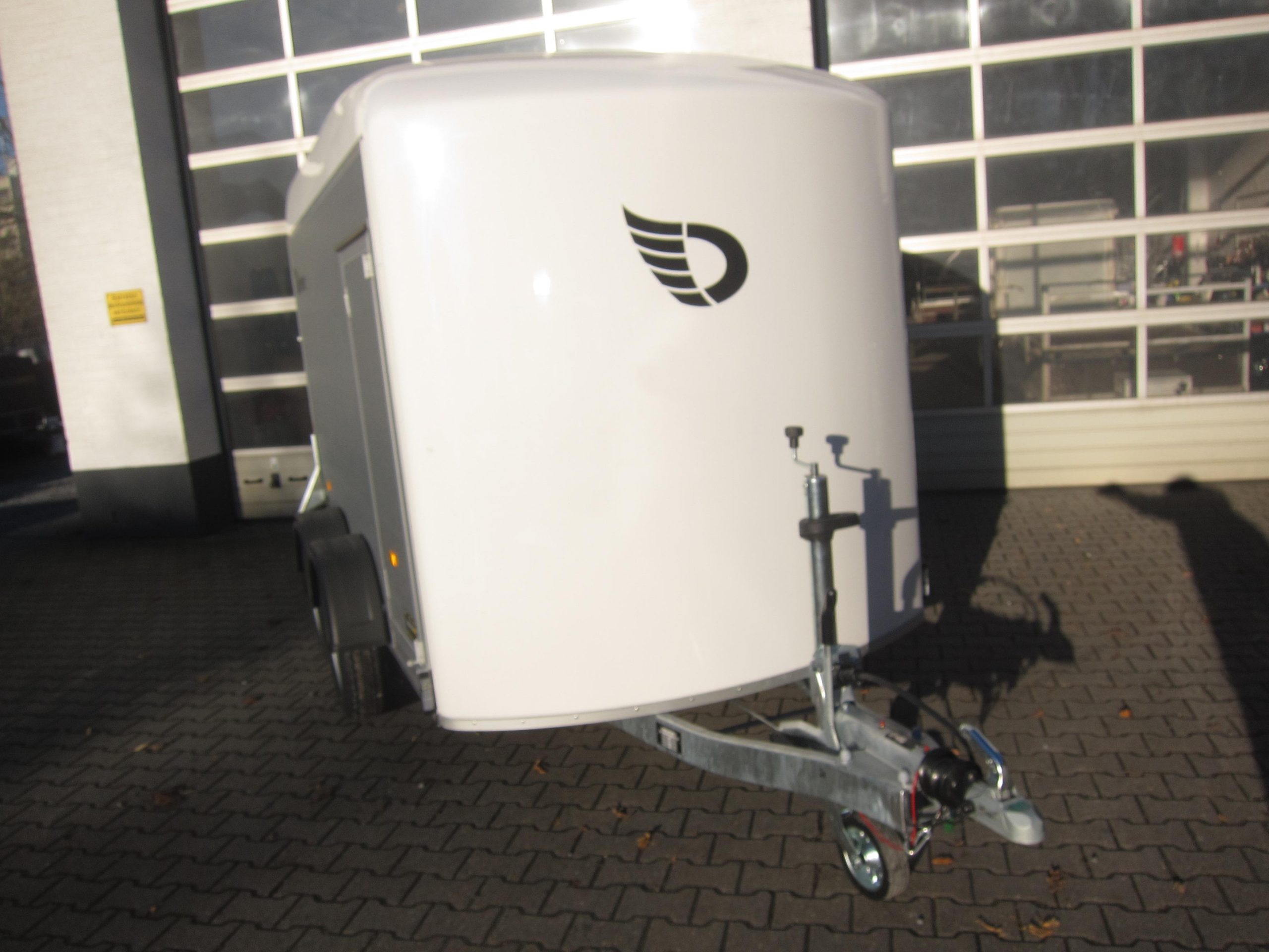 Cargo Roadster 500+ 312x167x199cm Alu Poly white Seitentür Pullman 100km/H 2600kg Fahrschulaktion