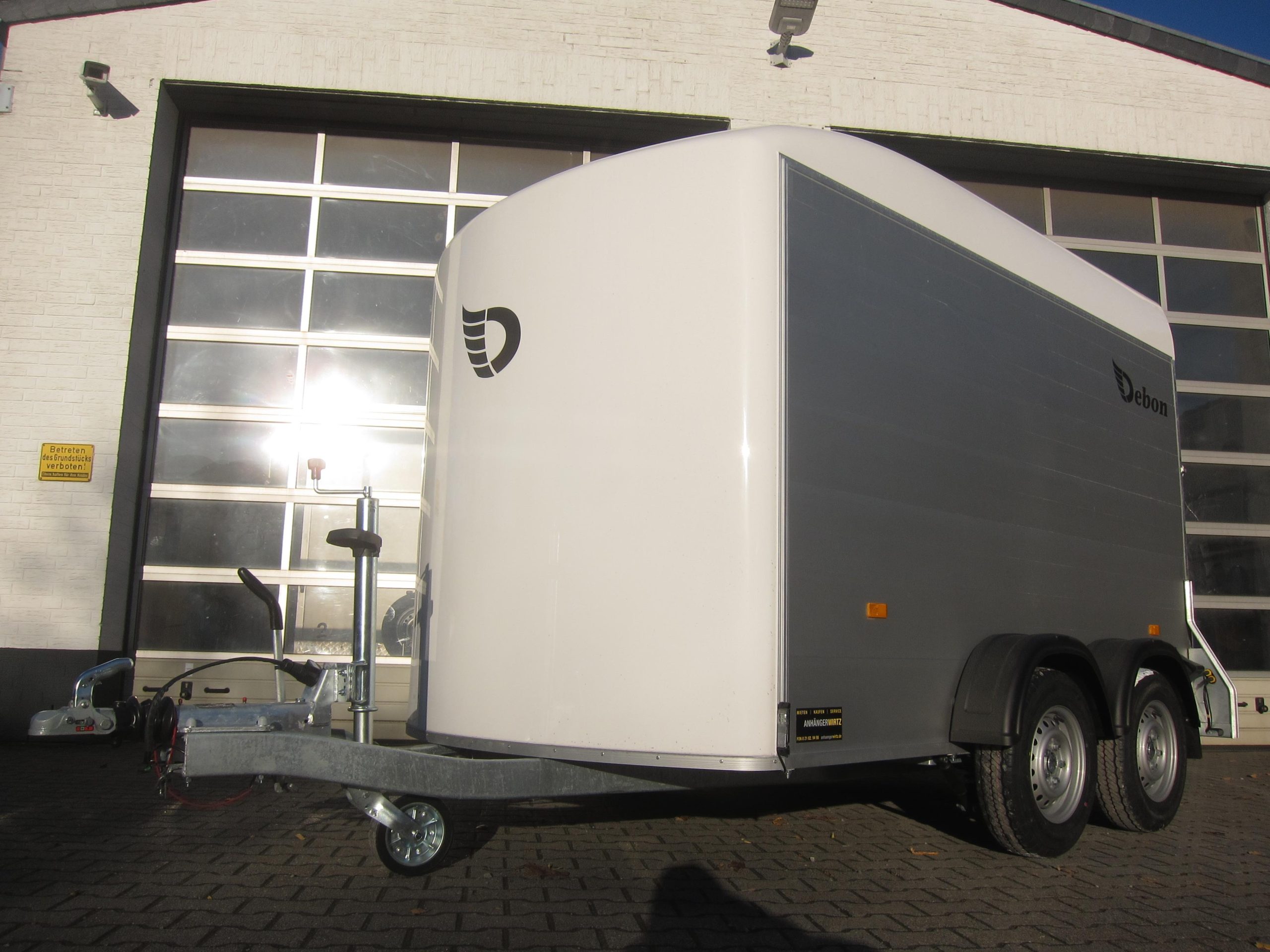 Cargo Roadster 500+ 312x167x199cm Alu Poly white Seitentür Pullman 100km/H 2600kg Fahrschulaktion