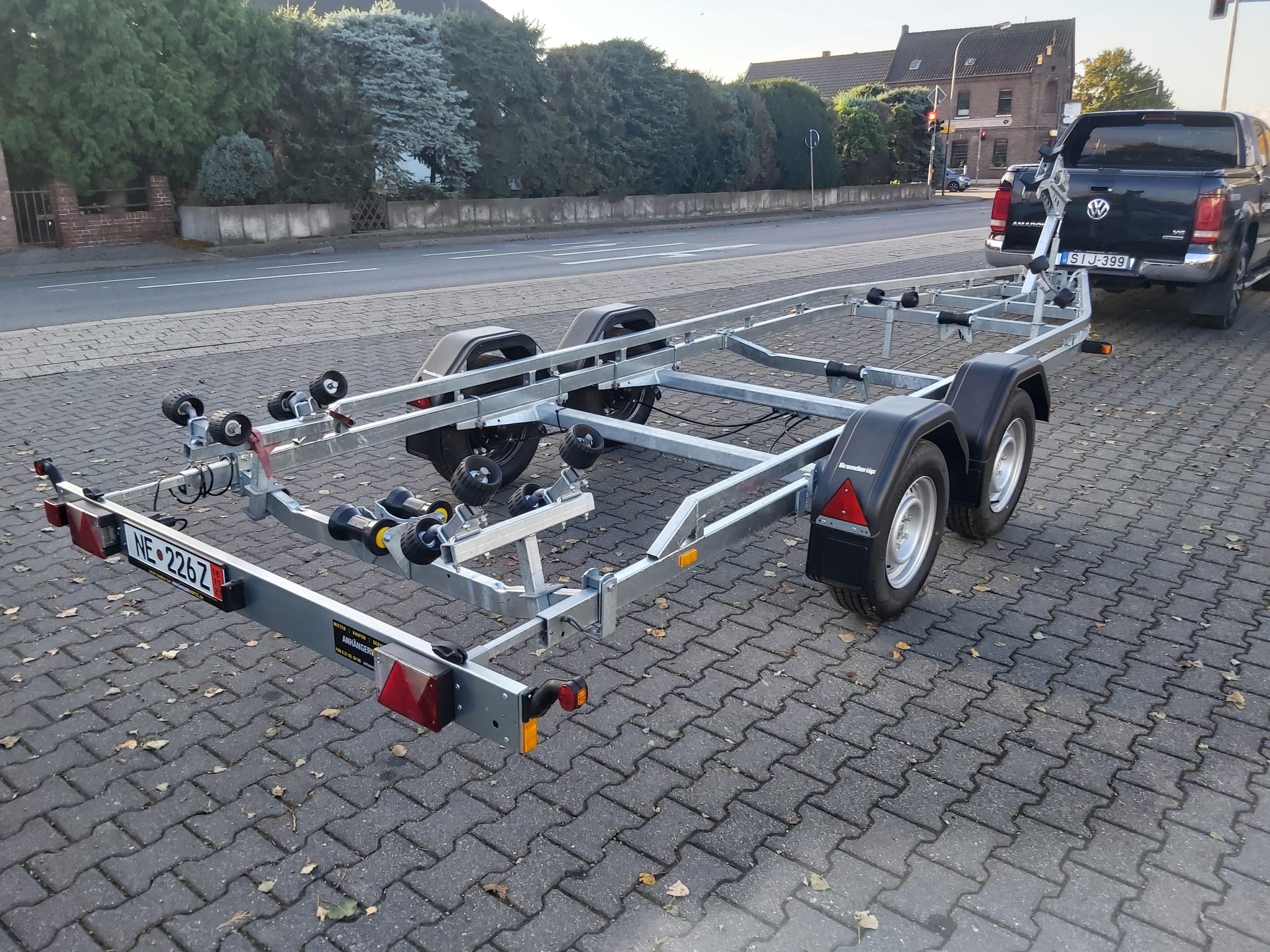 Brenderup Bootstrailer Premium 242500 TB SR 2500 Superrollen Winde 2500kg 312269 Modell 2025