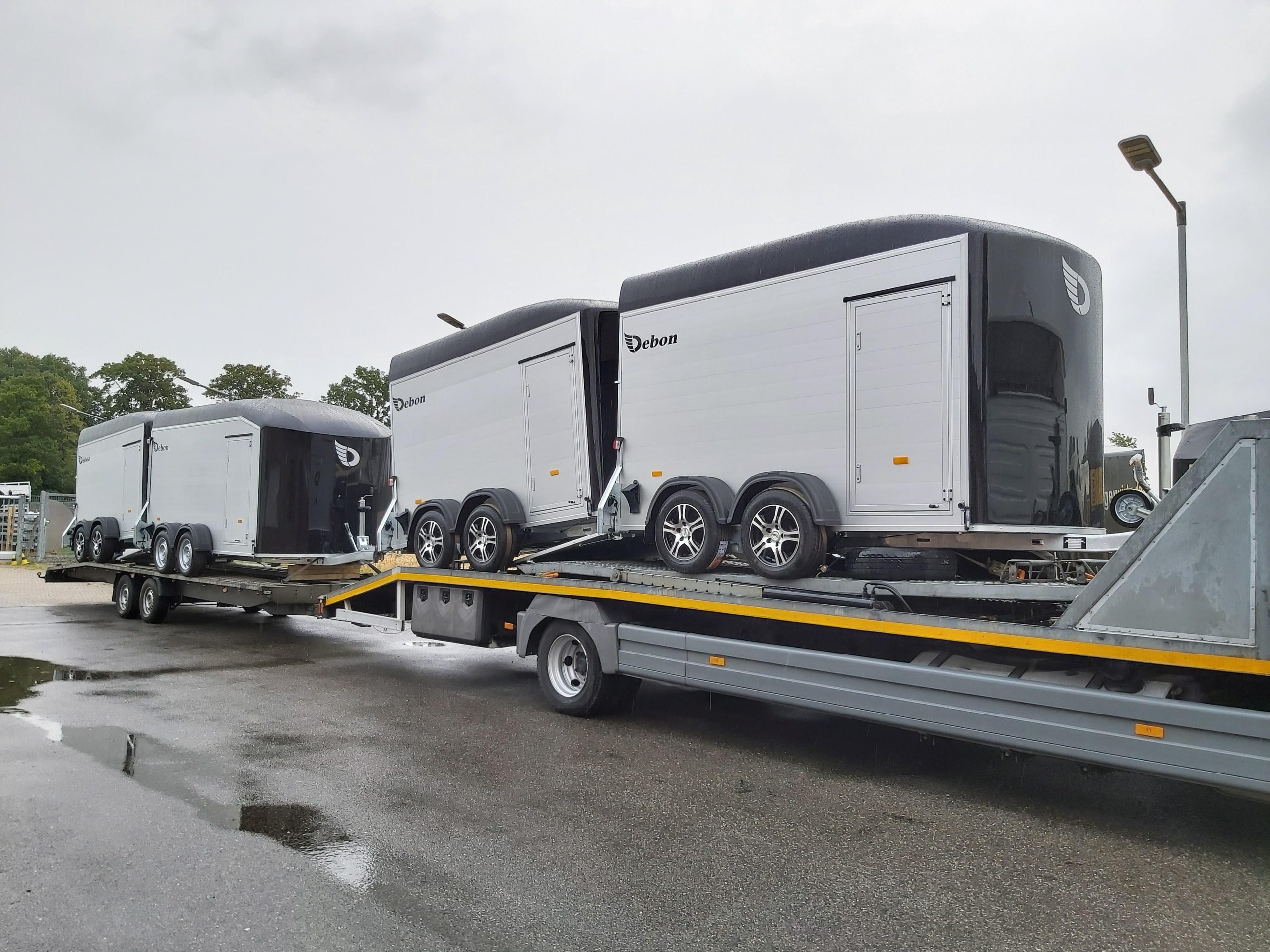 Cargo Roadster 500+ 312x167x199cm Alu Poly black Seitentür Alufelgen blck Pullman 100km/H 2600kg