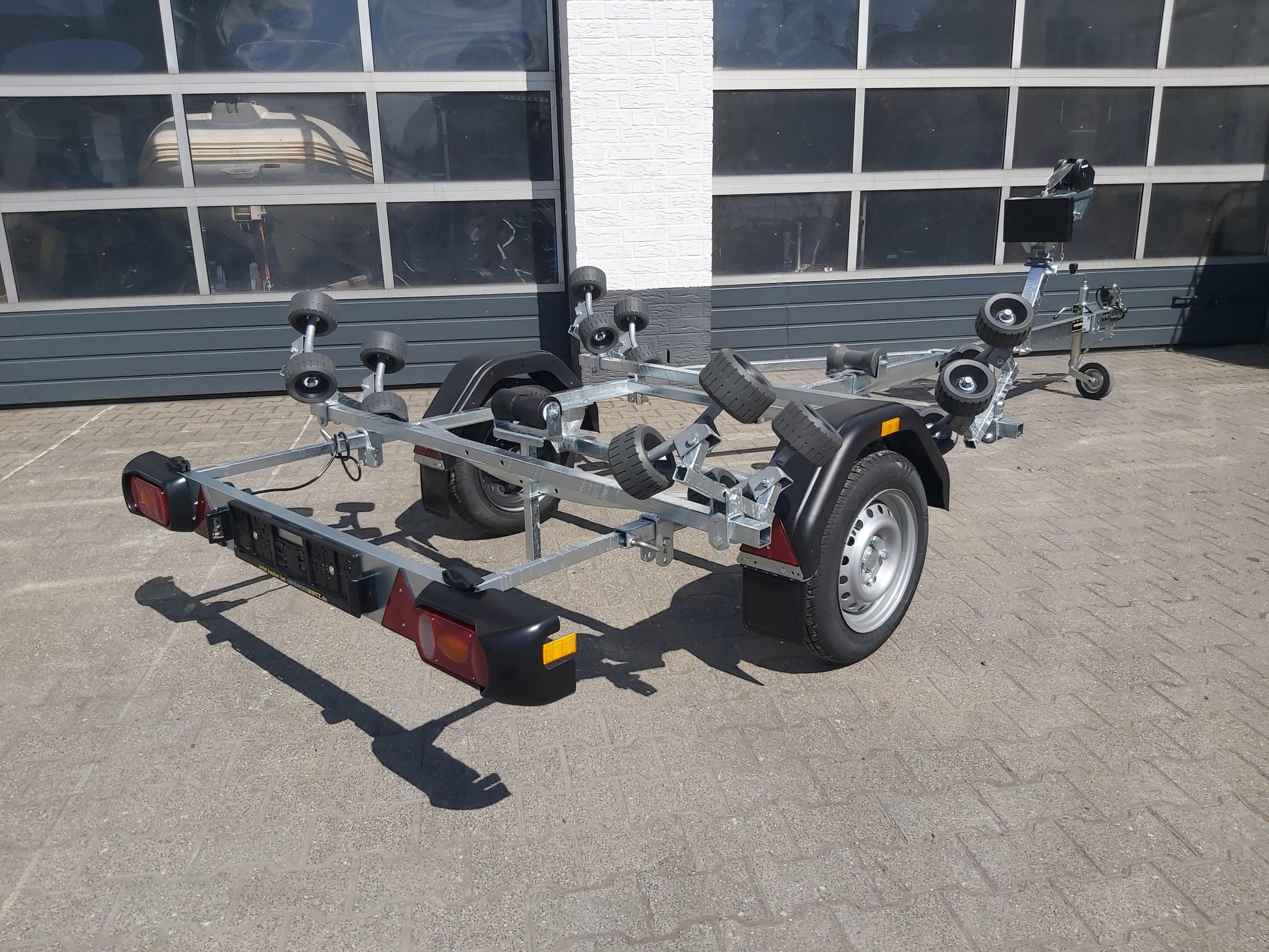 Brenderup Bootsanhänger Schlauchbootanhänger 150600UB RBX 600kg April online Aktion