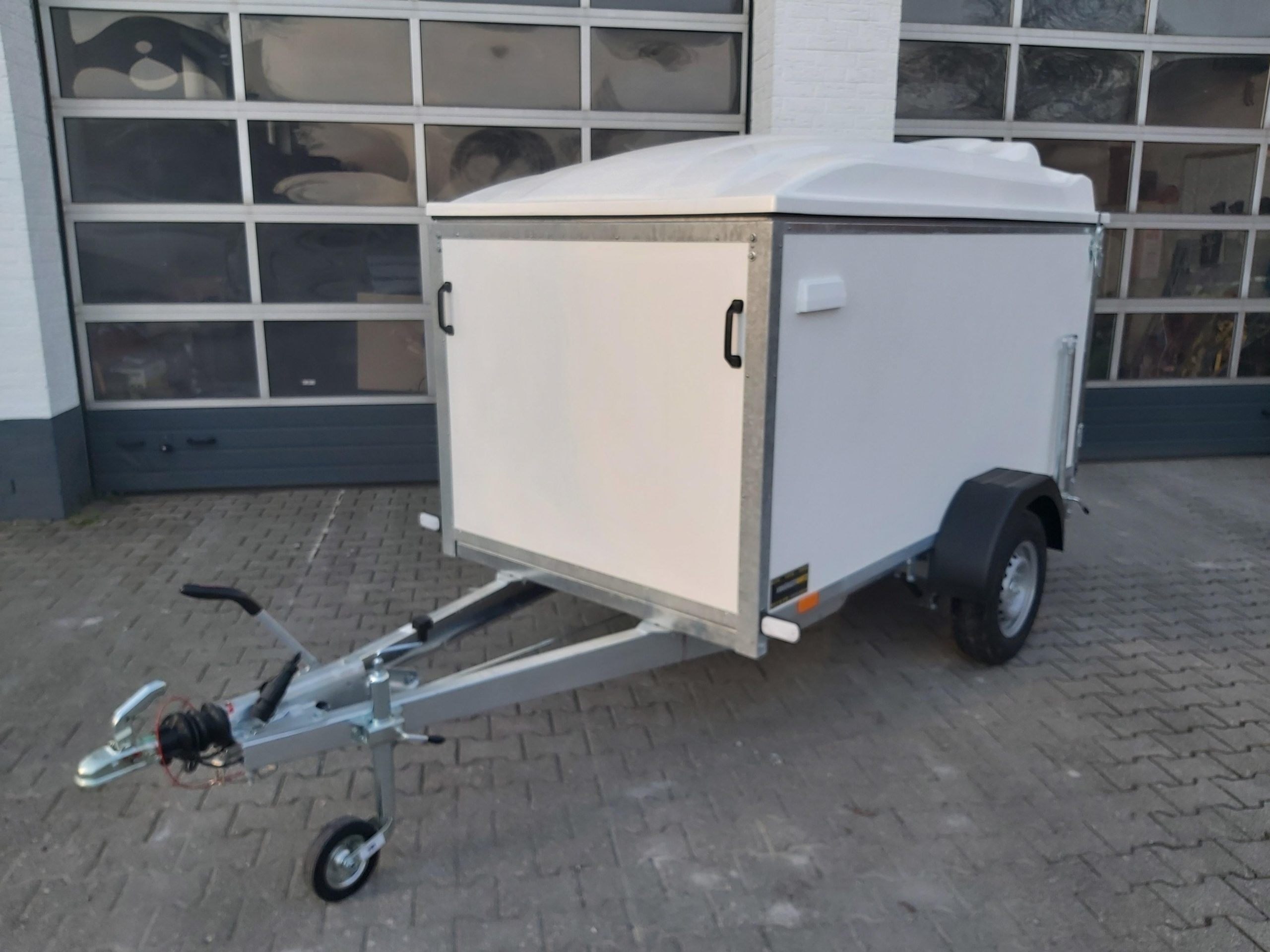 Kargo Deckel TFDL 250.01 245x130x140cm Heckrampe Stützen (S) 100km/H 1300kg Aktion
