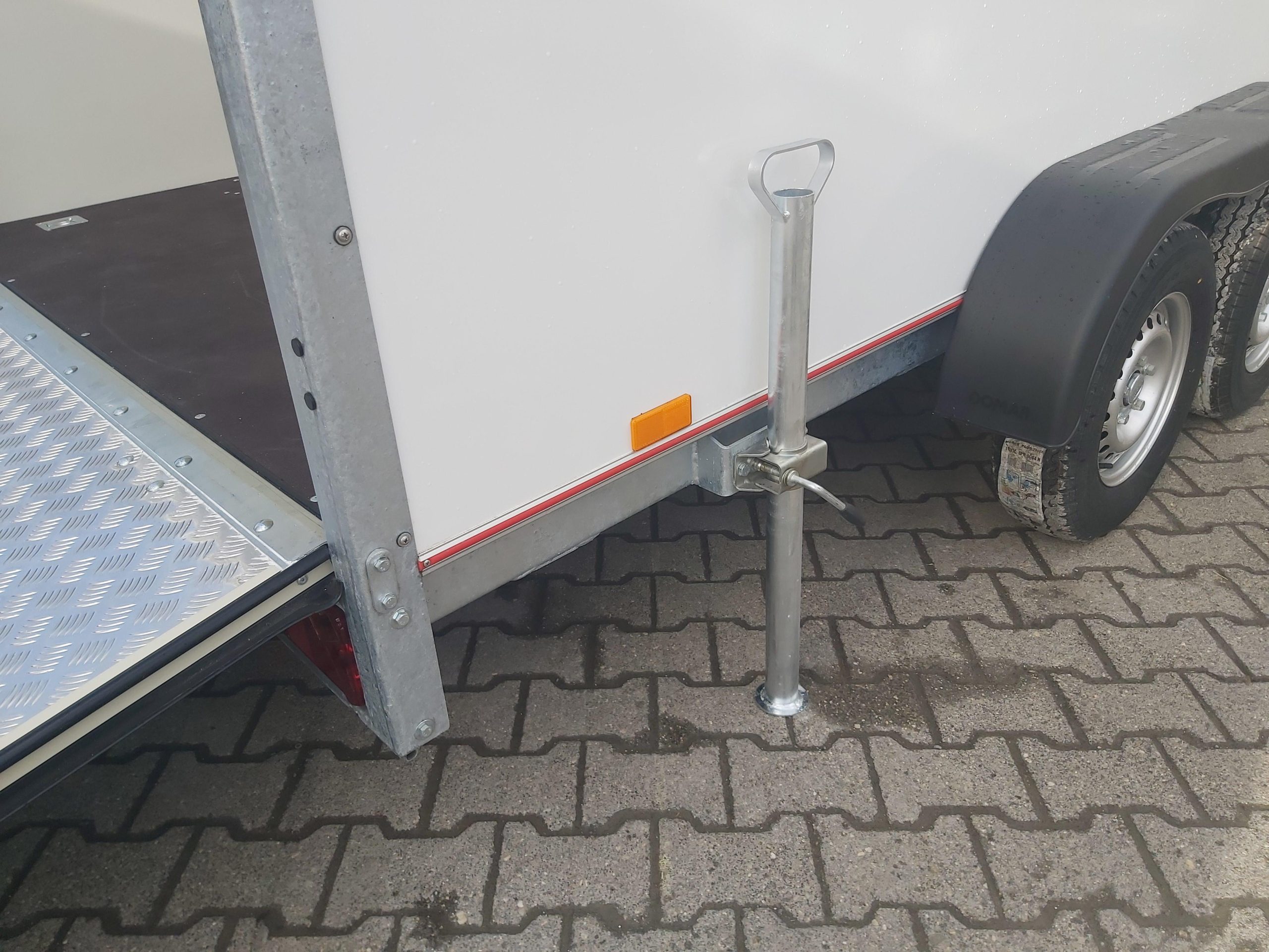 Koffer TFS 360T.01 2700 360x200x210cm aero Heckrampe Zurrsystem (L) 100km/h 2700kg