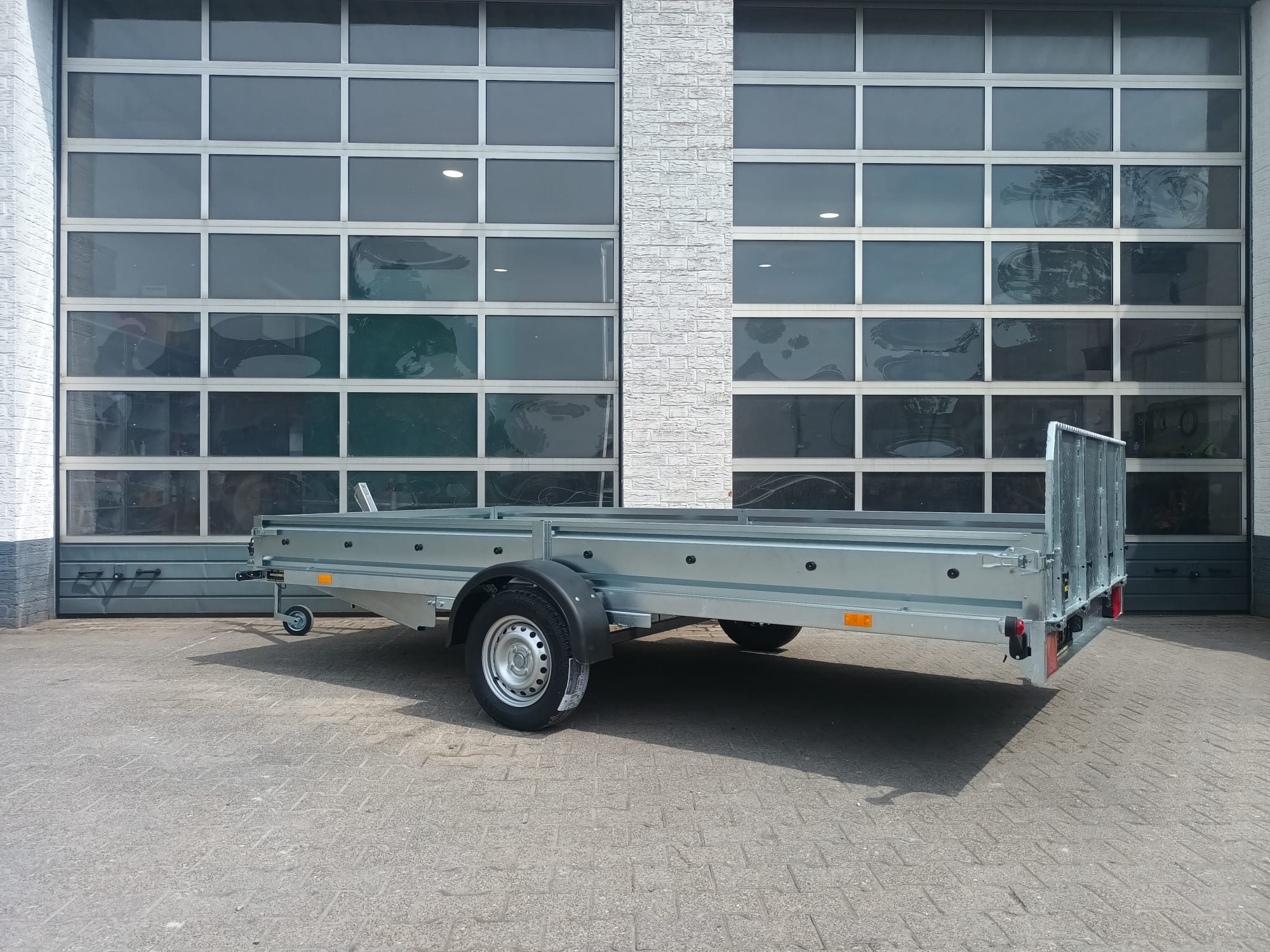 Kleinfahrzeug Universal Transporter Multi XL easyload Uni N7 ankippbar Blattfederung 100km/H 750kg