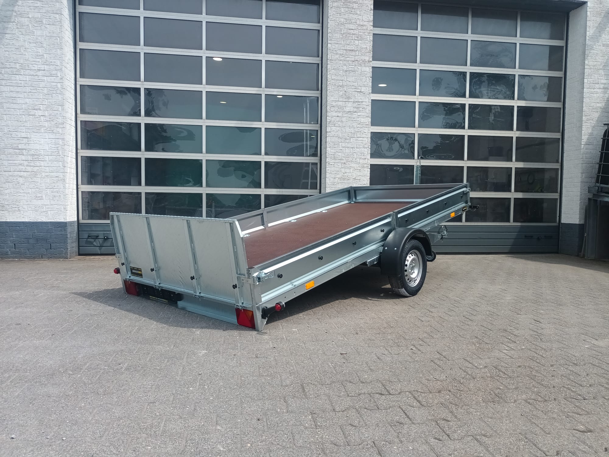 Kleinfahrzeug Universal Transporter Multi XL easyload Uni N7 ankippbar Blattfederung 100km/H 750kg