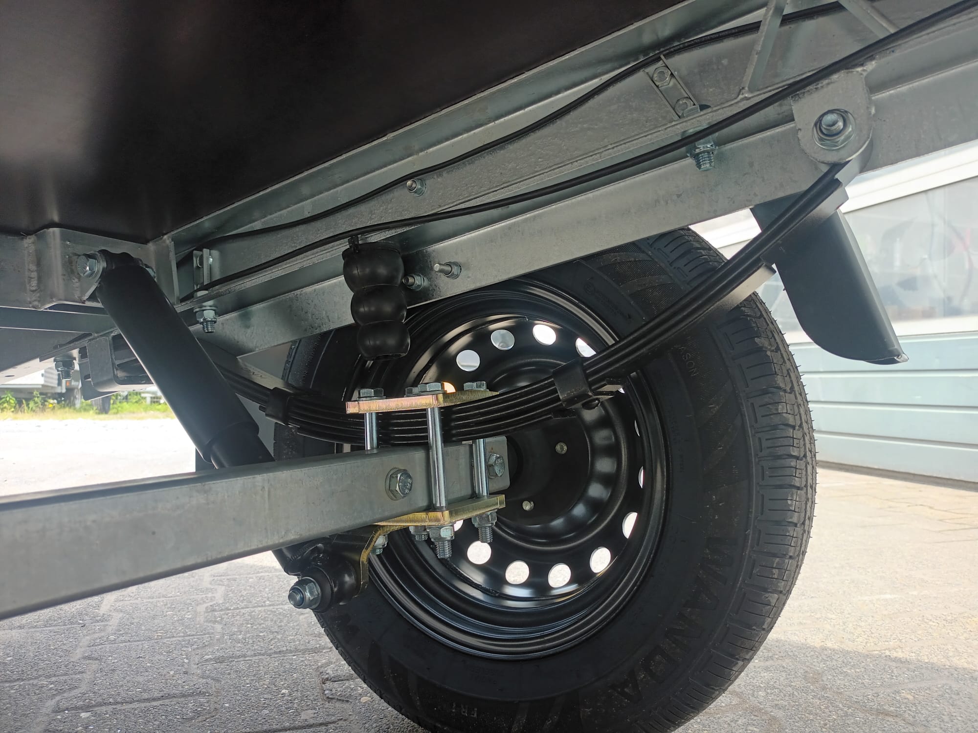 Kleinfahrzeug Universal Transporter Multi XL easyload Uni N7 ankippbar Blattfederung 100km/H 750kg