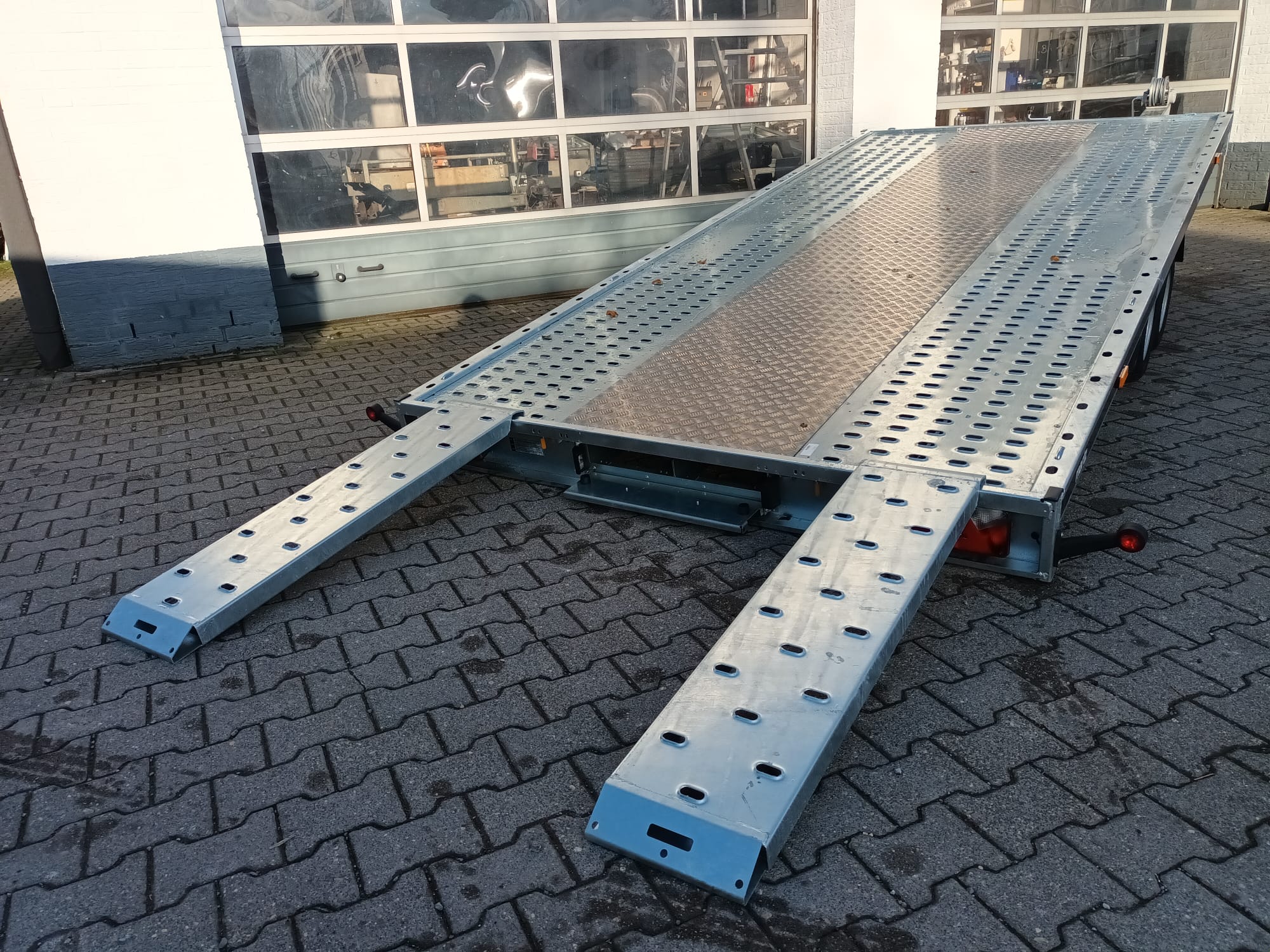 Martz GT kipp 450/2 S 450x215cm easyload ankippbar Lohr Stahl & Aluboden Seilwinde 10″ 3000kg