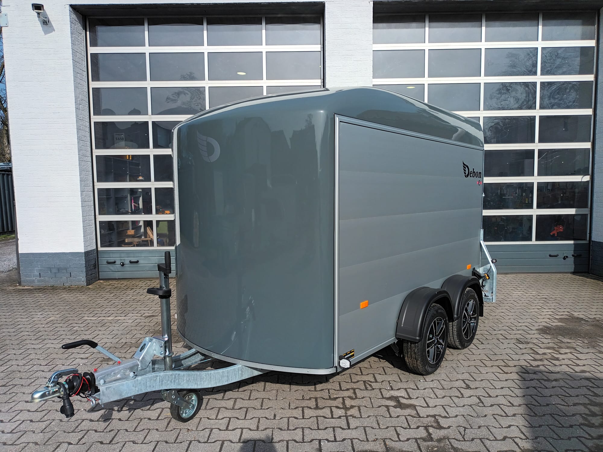 Cargo Roadster 500 312x167x199cm Alu Poly irongrey Seitentür Alufelgen 2000kg Pullman 100km/H