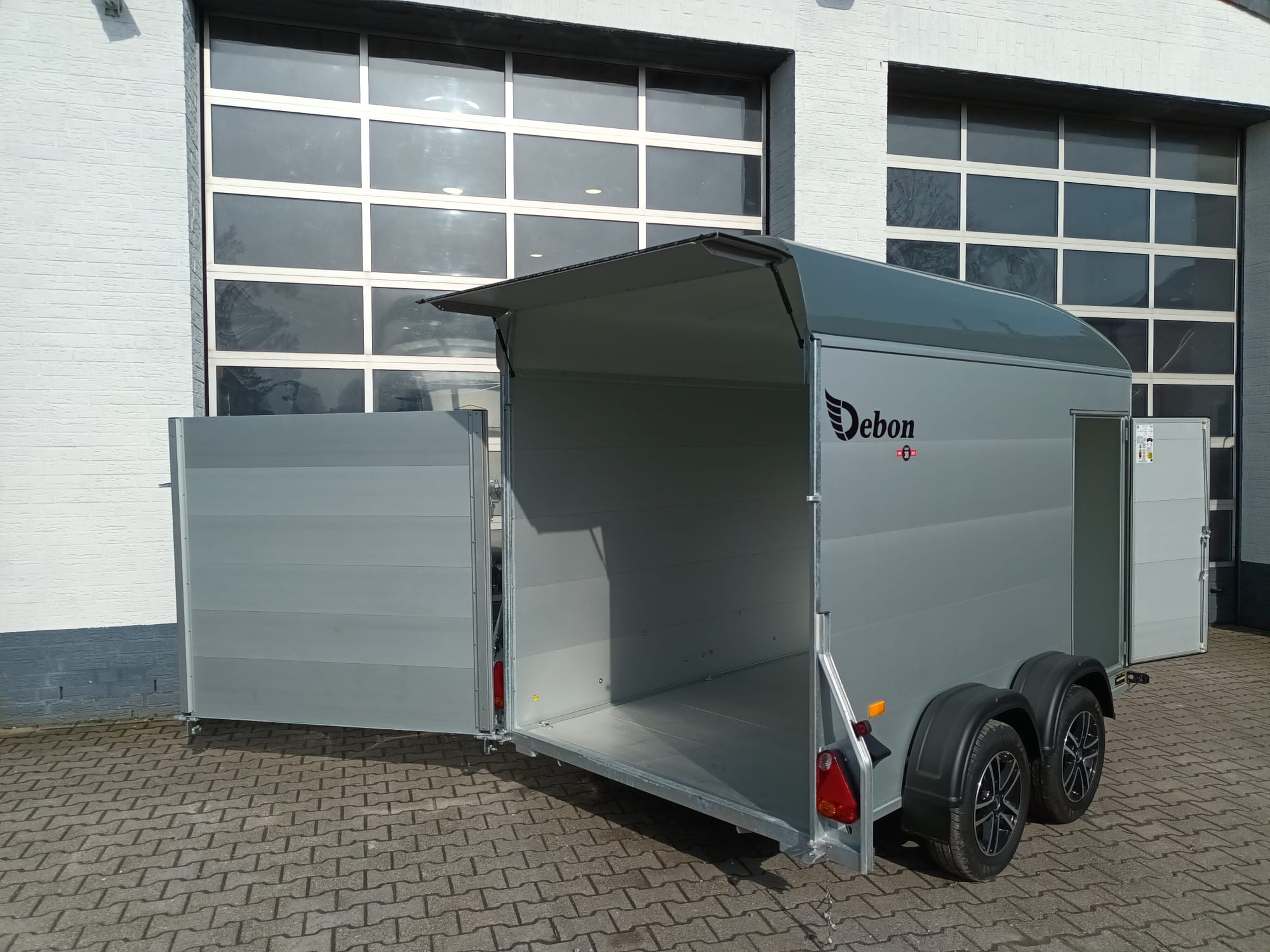 Cargo Roadster 500 312x167x199cm Alu Poly irongrey Seitentür Alufelgen 2000kg Pullman 100km/H