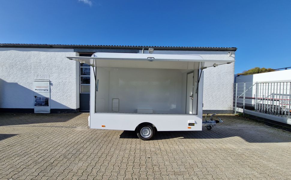 Verkaufsanhänger VK 360 200 aero retro 360cm 1 Verkaufsklappe 230 Volt Strom IL 1300kg Abverkauf