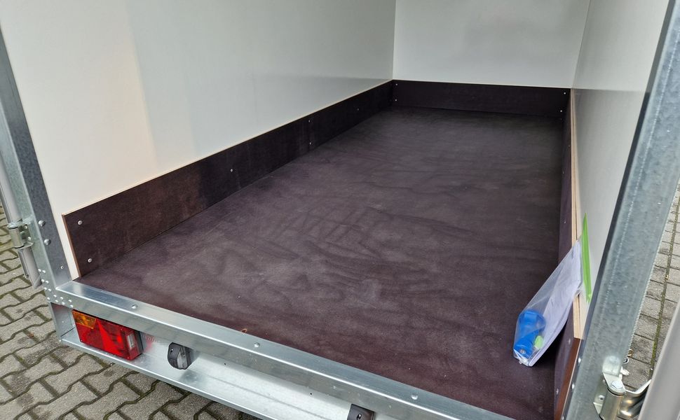 Kühlanhänger AZKF C 2735/155 343x154x200cm CiBIN 230V +Standkühlung (L) 2700kg Abverkauf