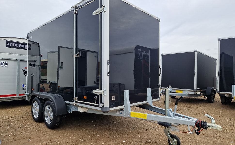 Variant 2517 C4 Edition black 346x168x188cm Seitentür Alufelgen 2500kg 100km/H
