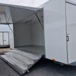 Event Trailer Koffer TWSP M 600T.01 600x230x217cm extrabreit Seitenklappe Treppe 230V LichtIL 2700kg