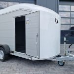 Cargo Roadster 700 plus 375x180x200cm Alu Poly weiß Seitentür Pullman 100km/H 2600kg Modell 2025