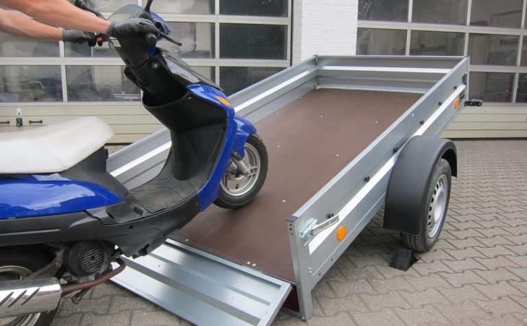 PKW Anhänger Trailstar Pratik 236 236x129x30cm ankippbar (XS) 750kg März Aktion
