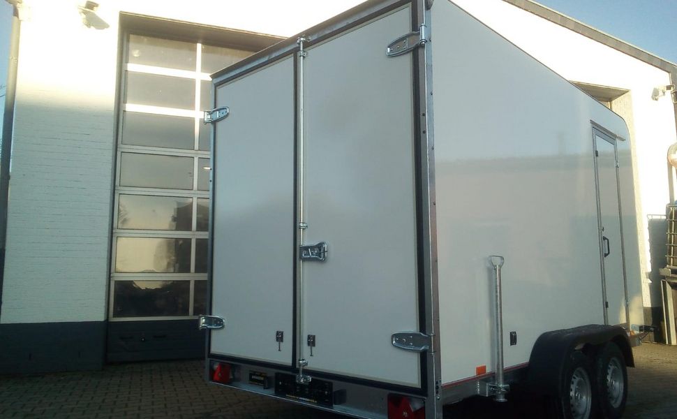 Koffer TFS 360T.00 2700 360x200x210cm aero Seitentür Zurrsystem (L) 100km/H 2700kg
