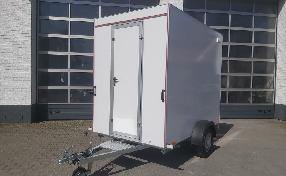Verkaufsanhänger TFS Multi VK 250.01 250x150x200cm 1 Seitenklappe Tür 230V Strom 750kg 100kmH AKTION
