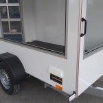 Verkaufsanhänger TFS Multi VK 250.02 250x150x200 2 Klappen Hecktür 230V IL Dachlüfter 100kmH 1300kg