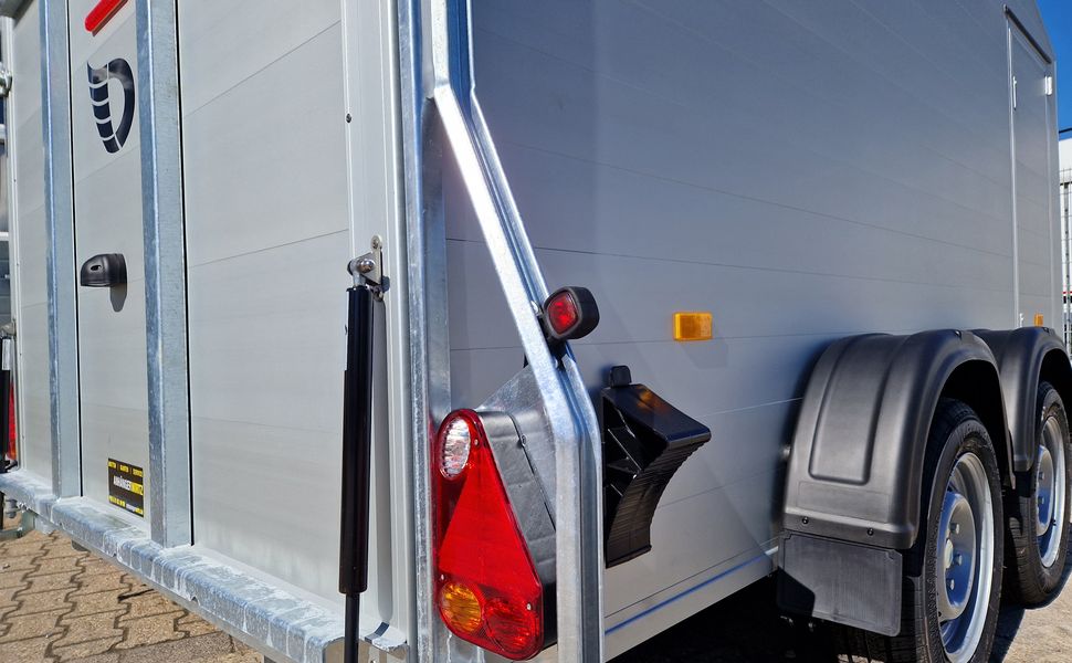 Cargo Roadster 700 plus 375x180x200cm Alu Poly kingblue Seitentür Pullman 2600kg 100km/H Aktion