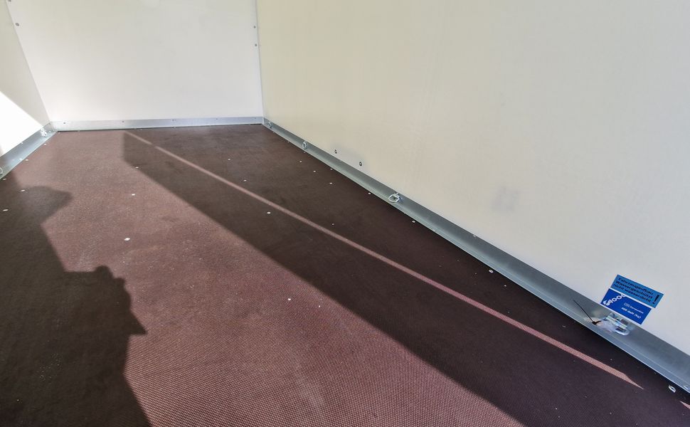 Brenderup Cargo Dynamic CD300 BD 300x155x185cm Hecktüren Wabenwände (M) 1300kg