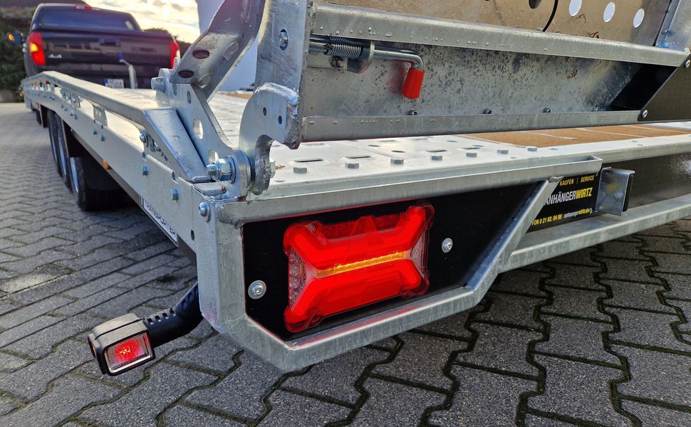 BJT T Transporter 231 550x224cm elektrisch ankippbar Komfort Paket Warn Winde 10″ Tridem 3500kg