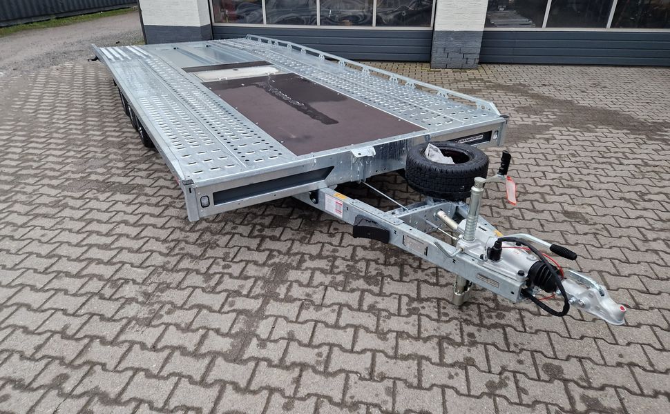 BJT T Transporter 231 550x224cm grau Auffahrrampen 235cm Tridem Alufekgen 10″ 3500kg (XXL) Aktion