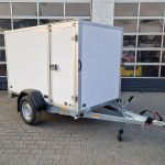 Saris Koffer GO 256 134 1350 1 GFK weiß Seitentür (S) 1350kg
