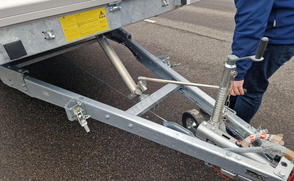 Variant Maschinentransporter 3563 UX Maxi Load 620x210x30cm LED Tridem Parabelfeder 3500kg