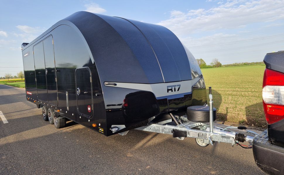 BJT Race Transporter 7 397-6023-35-3-10-B 600x228x189cm black RR APL Alufelgen Tridem 3500 Aktion