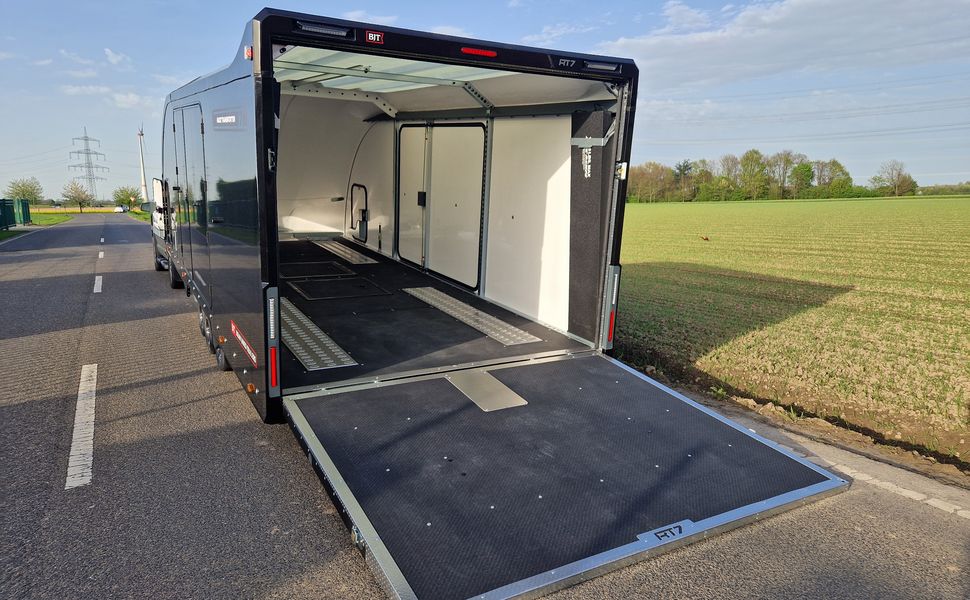 BJT Race Transporter 7 397-6023-35-3-10-B 600x228x189cm black RR APL Alufelgen Tridem 3500 Aktion