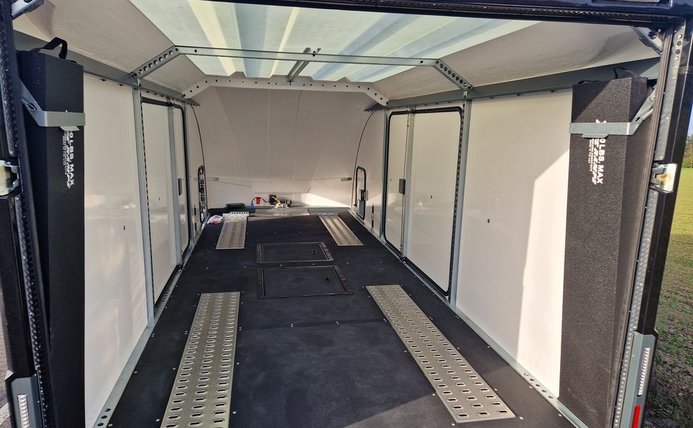 BJT Race Transporter 7 397-6023-35-3-10-B 600x228x189cm black RR APL Alufelgen Tridem 3500 Aktion