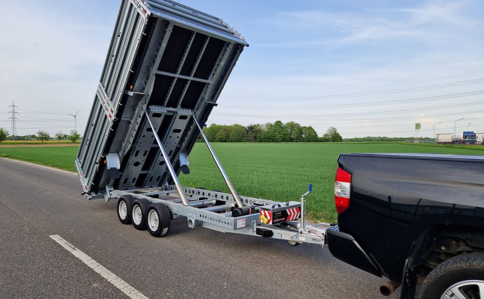 Brian James Trailer Tipper 526-4020 400x200x100cm Aufsatz elek. blackline LED Tridem 3500kg Aktion