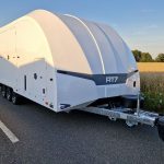 BJT Race Transporter 7 397-6023-35-3-10-W 600x228x189cm weiß RR APL Alufelgen Tridem 3500kg Aktion