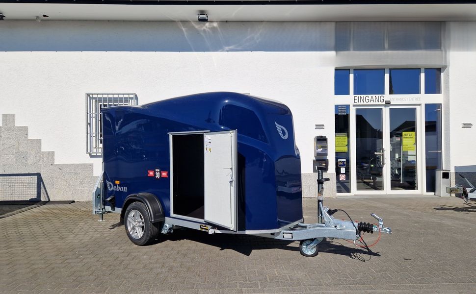 Debon Cargo 1300 300x152x168cm royal blau Seitentür Alufelgen Pullman 1300kg 100km/H