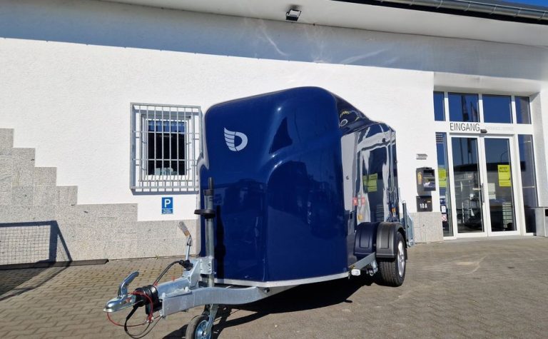 Debon Cargo 1300 300x152x168cm royal blau Seitentür Alufelgen Pullman 1300kg 100km/H