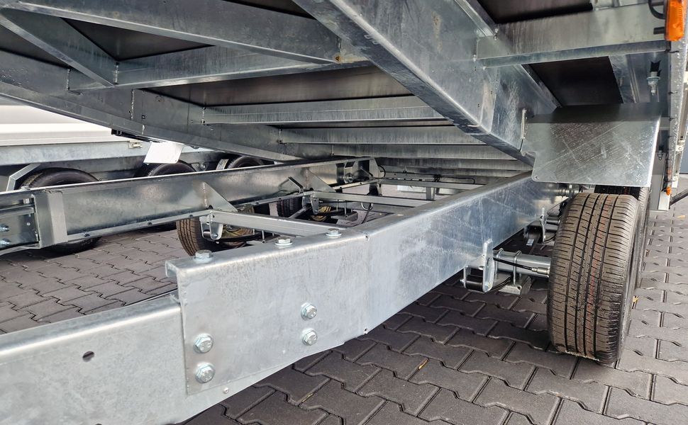 Variant Maschinentransporter 3552 UX Maxi Load 520x210x30cm Tandem Parabelfederung LED 3500kg